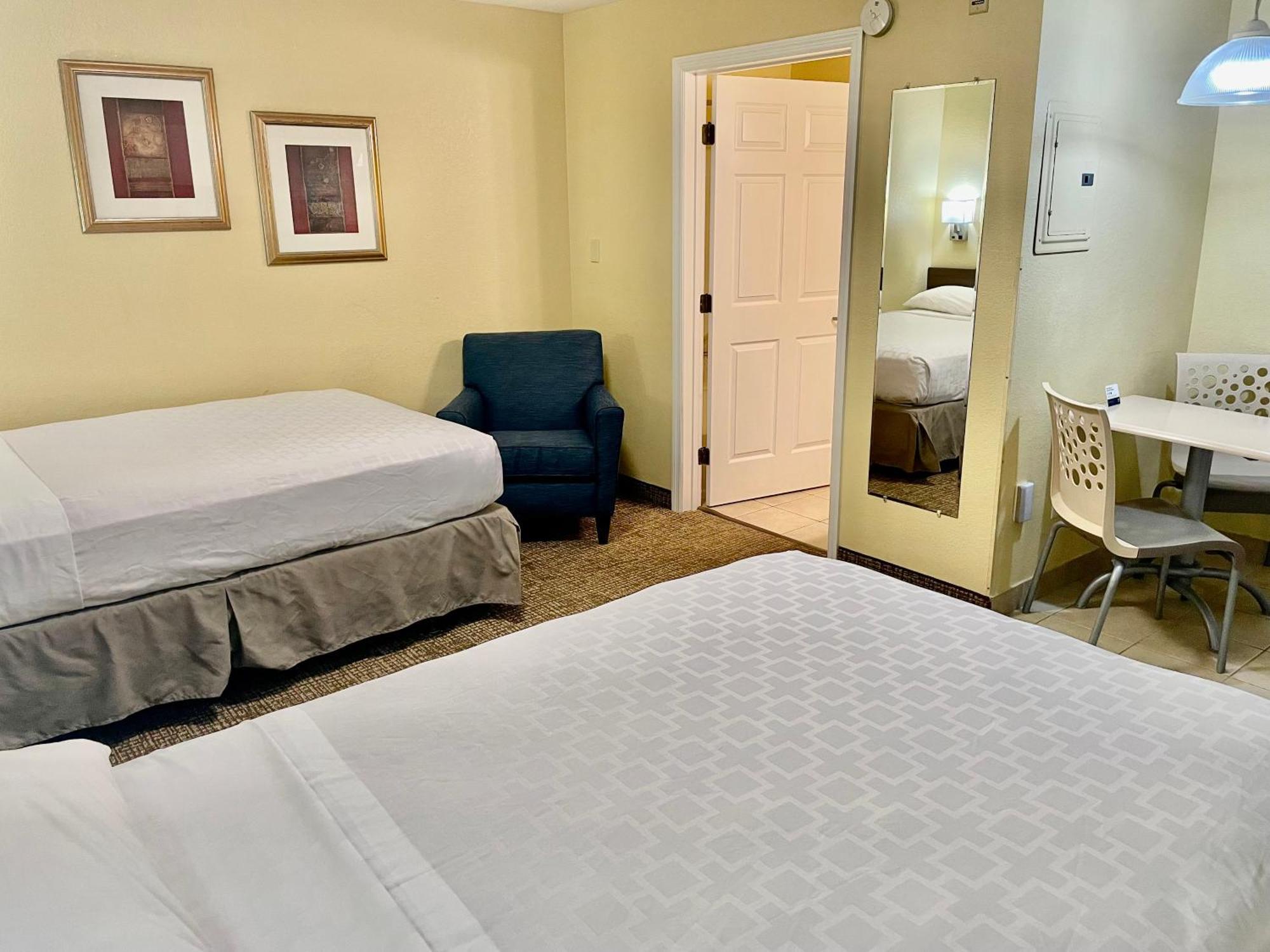 Suburban Studios Fort Myers Cape Coral Eksteriør billede