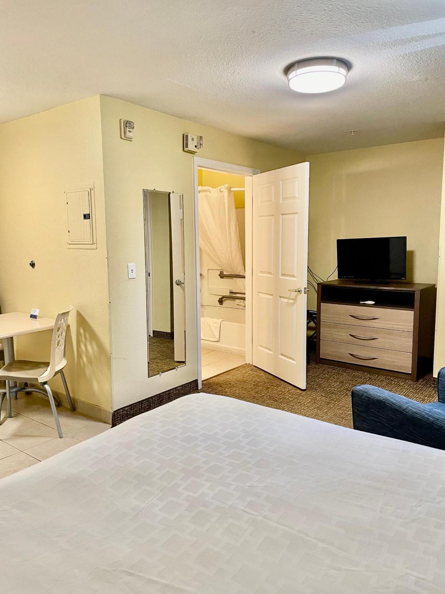 Suburban Studios Fort Myers Cape Coral Eksteriør billede