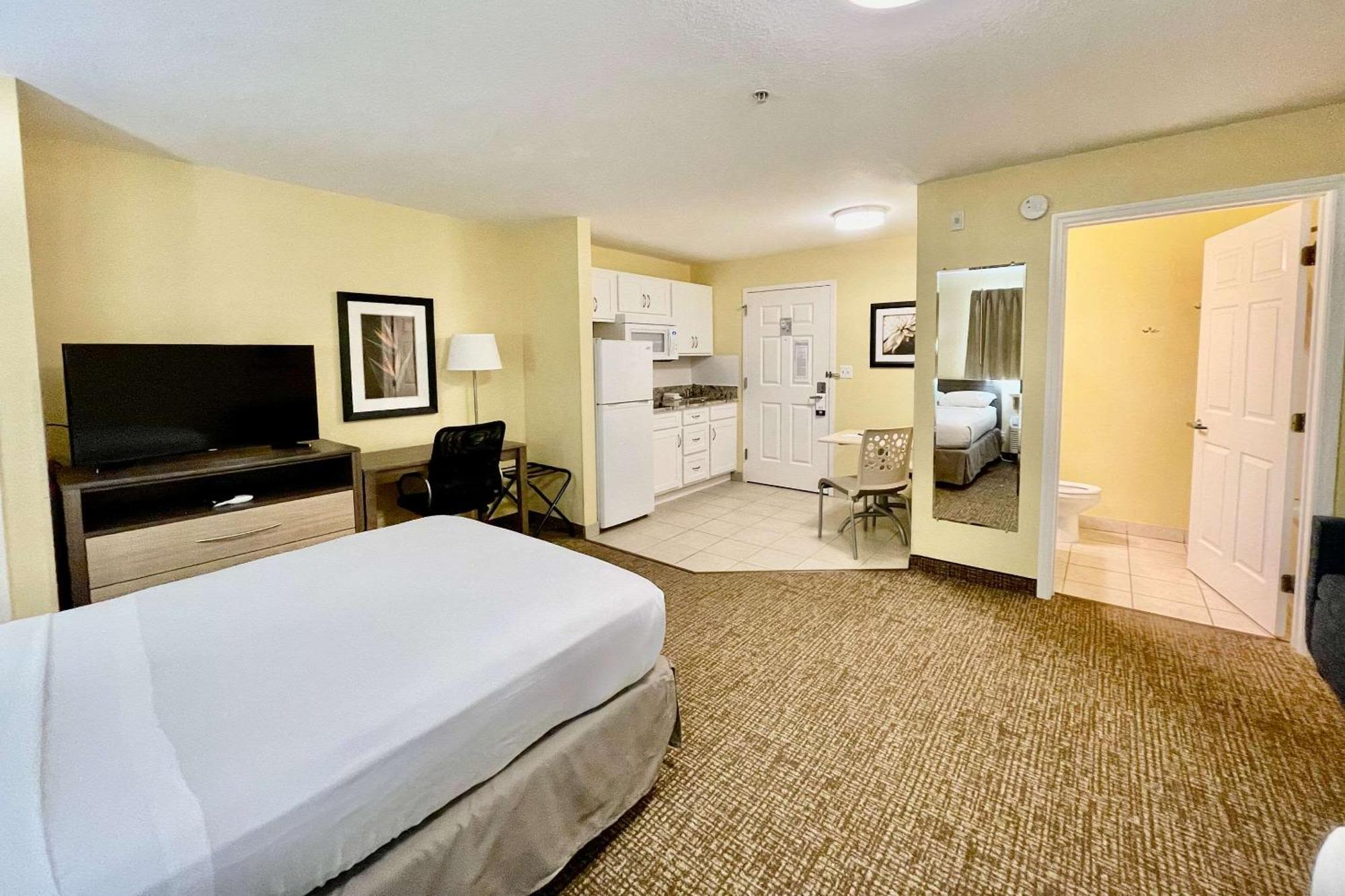 Suburban Studios Fort Myers Cape Coral Eksteriør billede