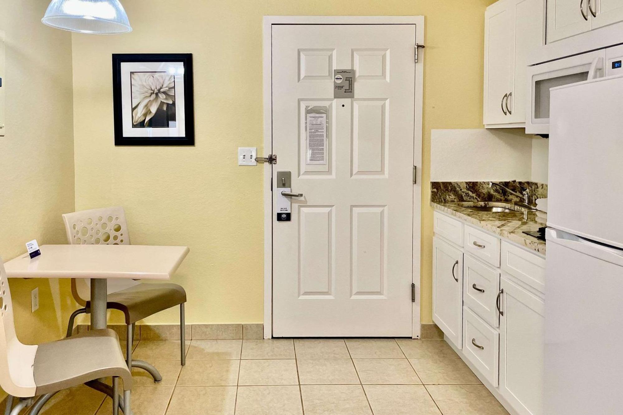 Suburban Studios Fort Myers Cape Coral Eksteriør billede